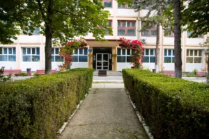 Intrarea Corpului A